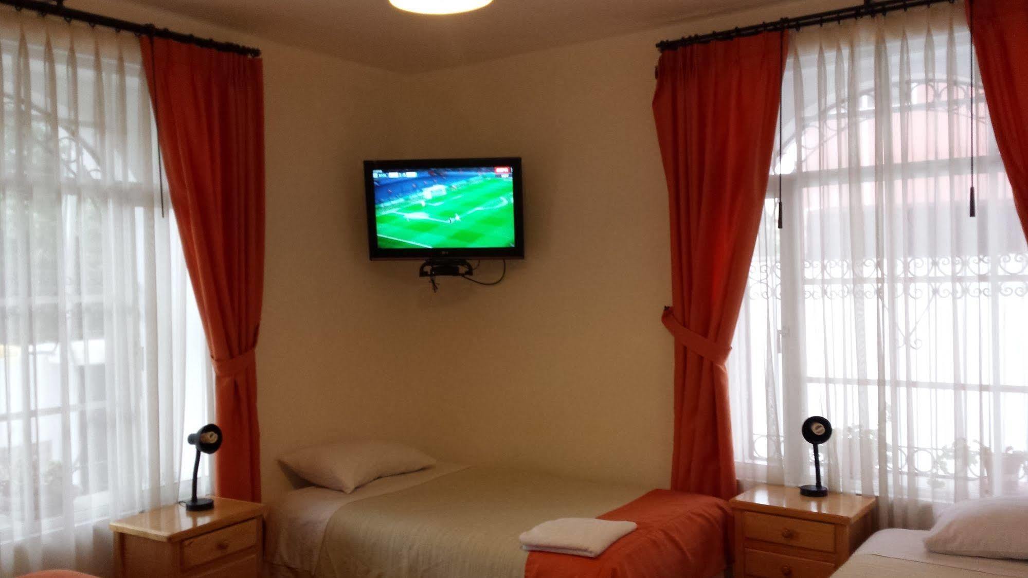 Heritage Inn Кіто Екстер'єр фото