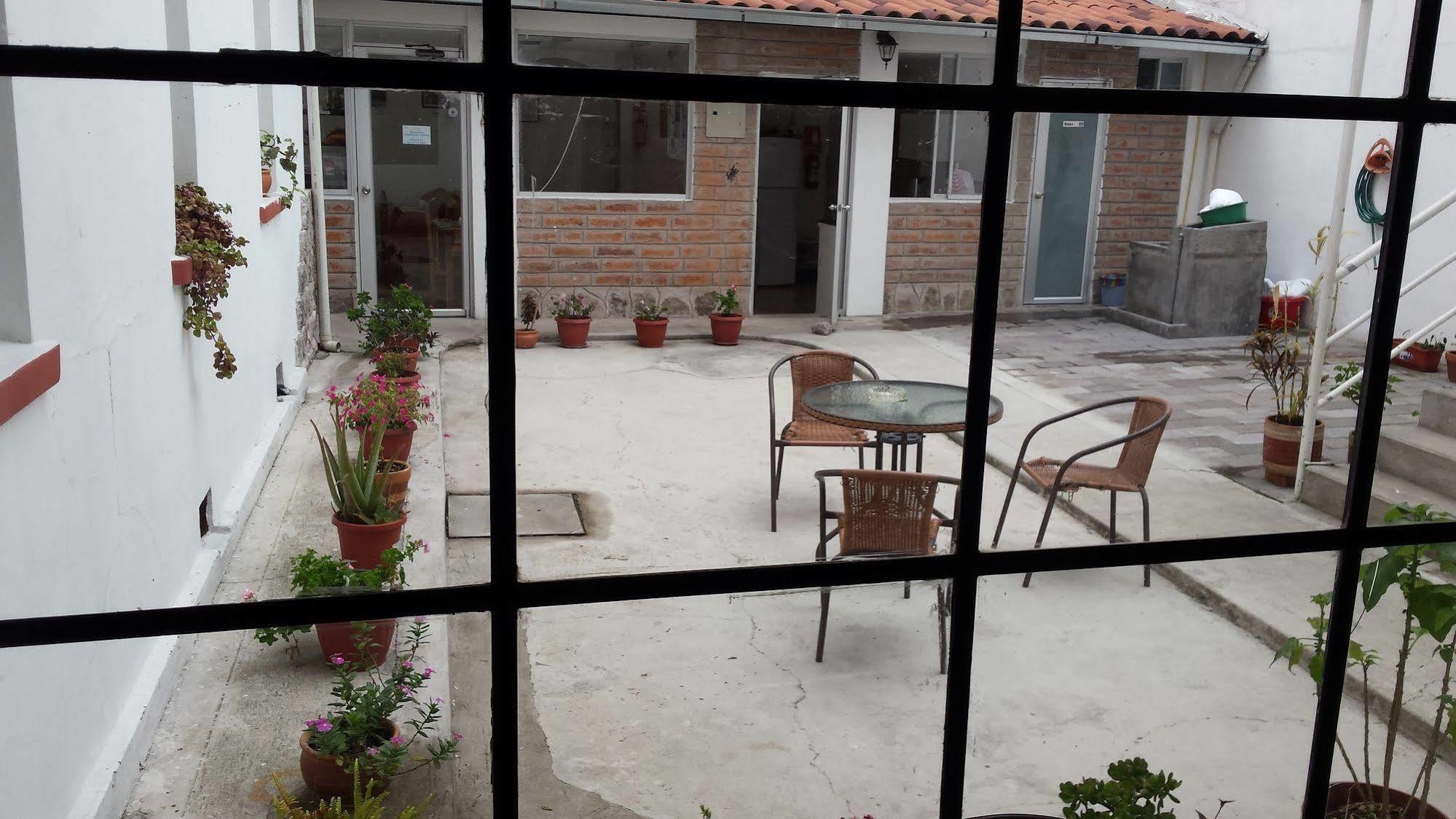 Heritage Inn Кіто Екстер'єр фото